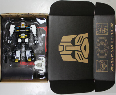 Transformers Generations Selects ~ RICOCHET AKA ''STEPPER'' FIGURE ~ Deluxe Class