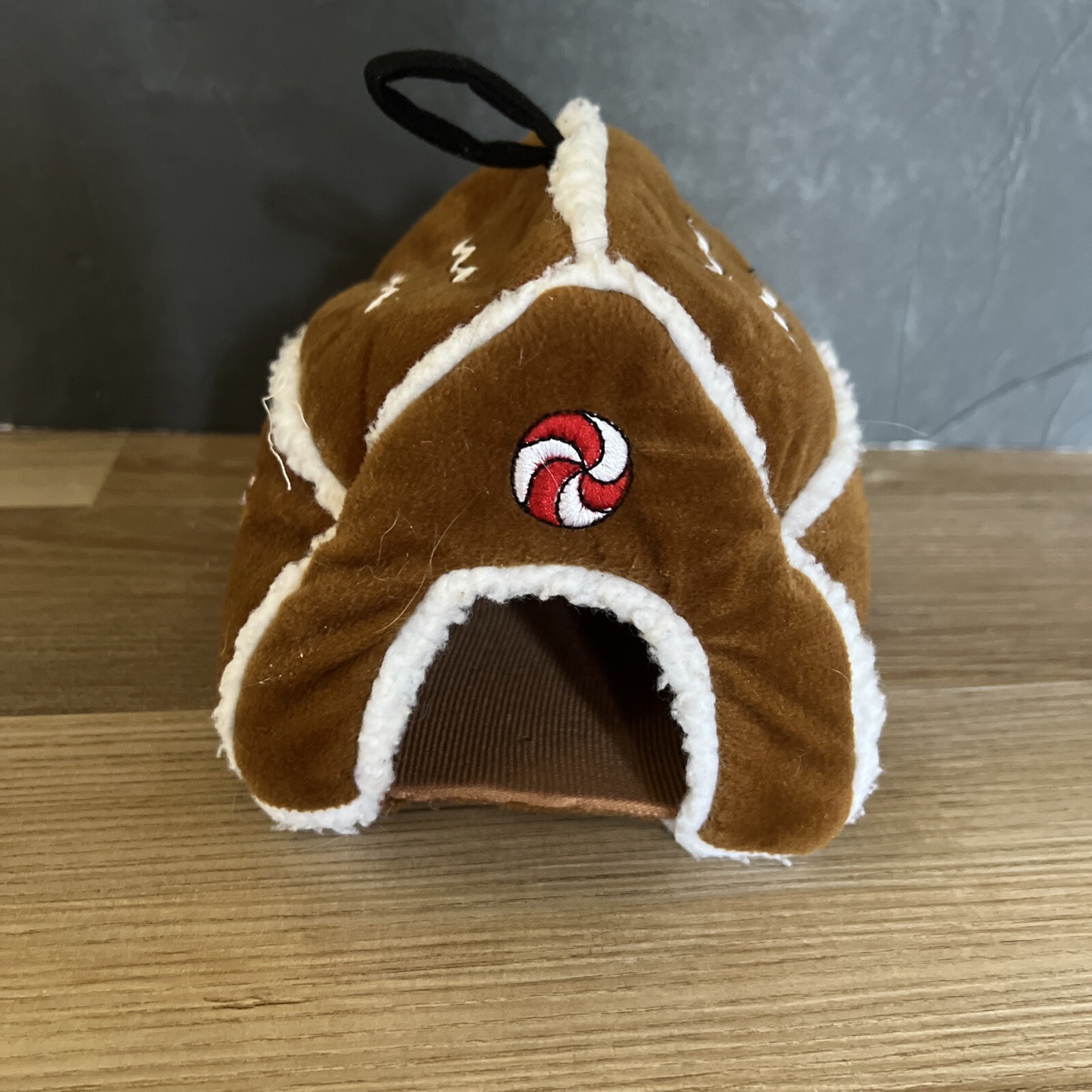 Kyjen Plush Puppies Dog House Toy Snow Christmas Candy Canes