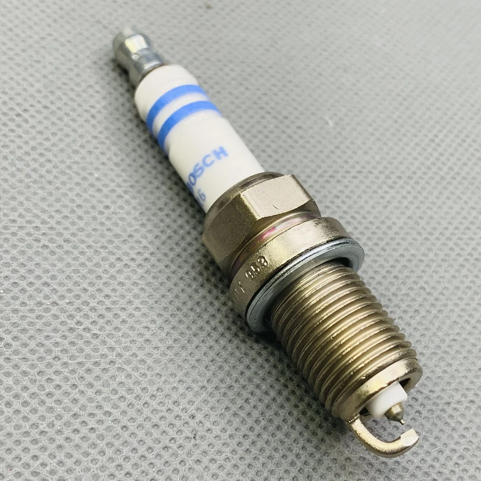 Bujía doble de iridio BOSCH 4 piezas 9603 para Honda CR-V 1999-2003 Mazda Protege Foto 3 de 4