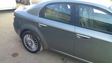 Porte arrière et accessoires Alfa Romeo ALFA 159