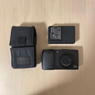 RICOH GR DIGITAL II Schwarz Kompakt Digitalkamera 10MP Getestet Hervorragend