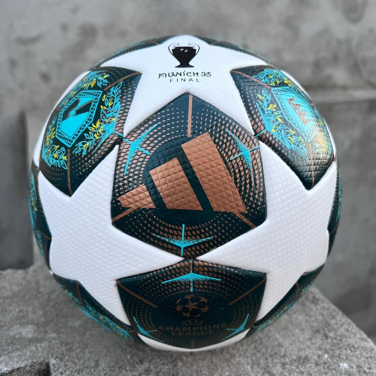 Adidas Finale Munich Official UCL Champions League 2024-25 Match