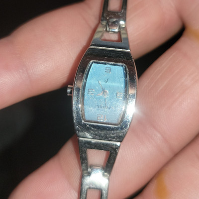 Fossil F2 Women s Quartz Analog Dress Watch Silver Bracelet Blue Dial WR30m