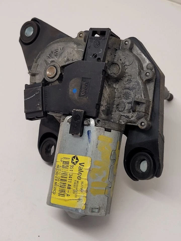 2009-2013 VOLKSWAGEN ROUTAN Rear Wiper Motor 7B0955711 Foto 3 de 4