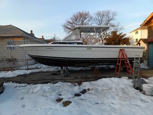 1989 Luhrs 29 Foot Boat