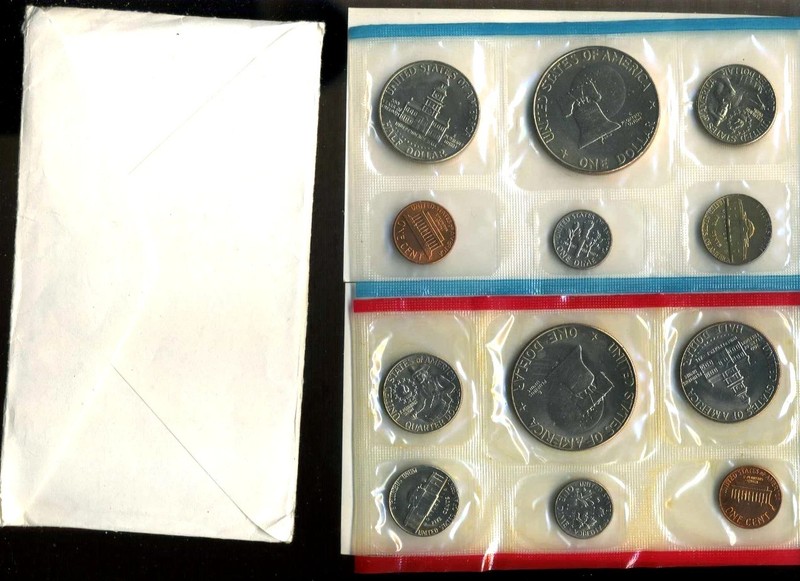 1975 P D MINT SET U.S PHILIDELPIA+DENVER Government Packaging OGP COIN PD#8905
