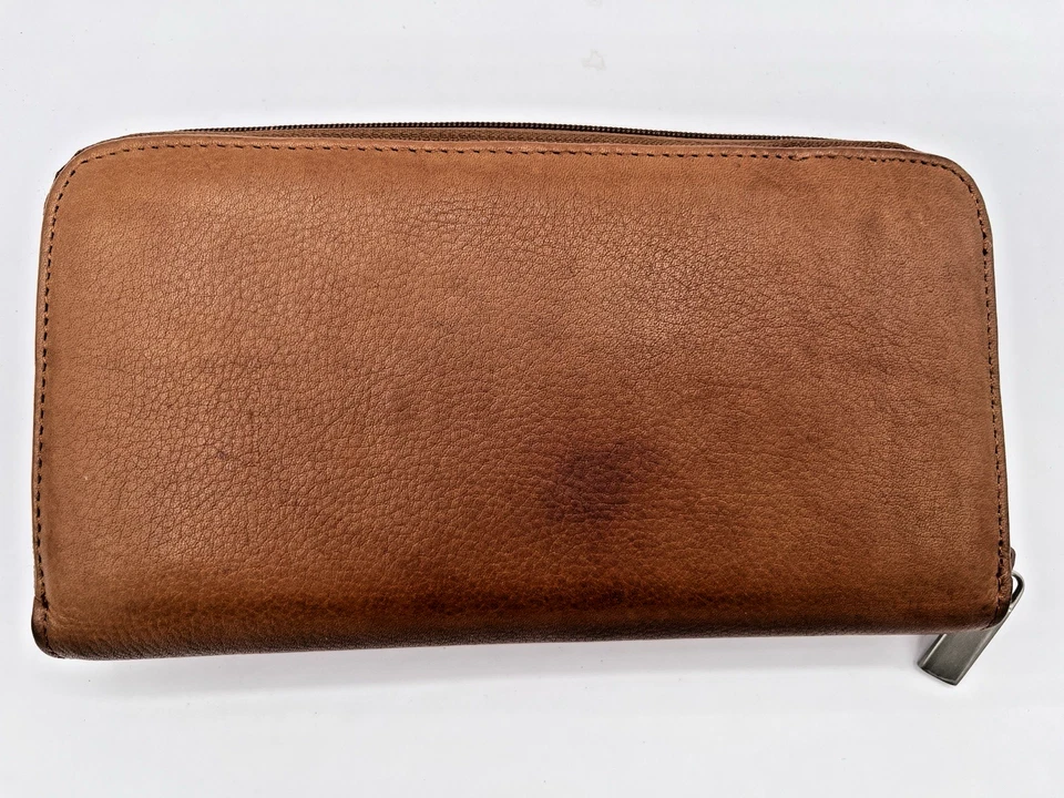 Cartera organizadora/con cremallera alrededor de cuero Wilson's de colección MUJERES marrón camel Foto 2 de 4