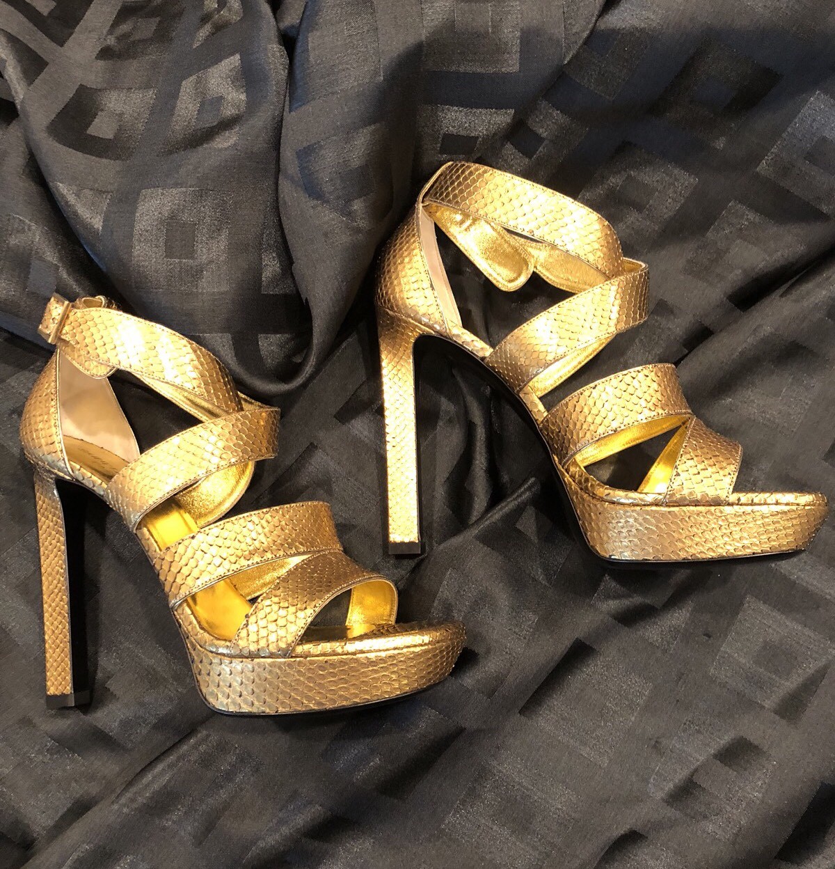 Sandali Yves Saint Laurent Python Cosmo Lame' nuovi con scatola taglia 38 1 2