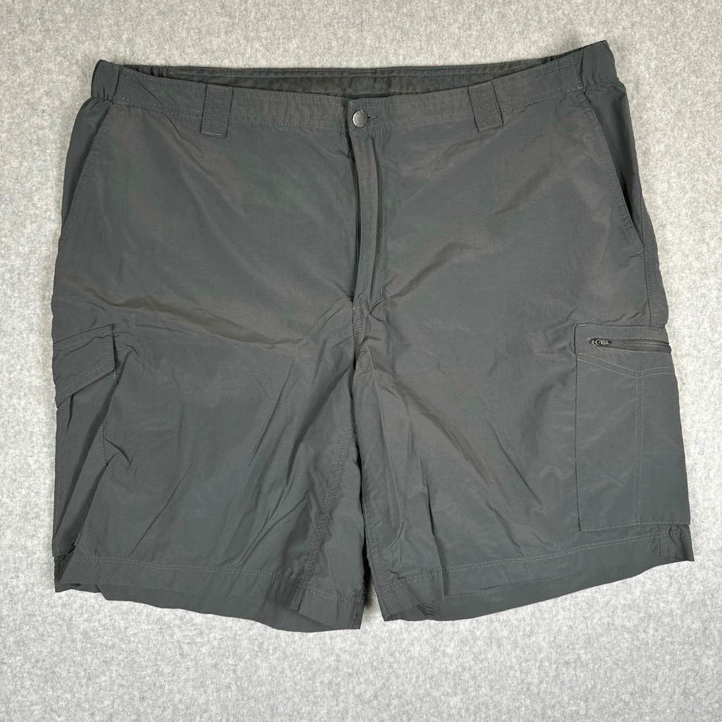 Columbia Mens Size 44 Active Outdoor Shorts Gray Flat Front Zip Pockets