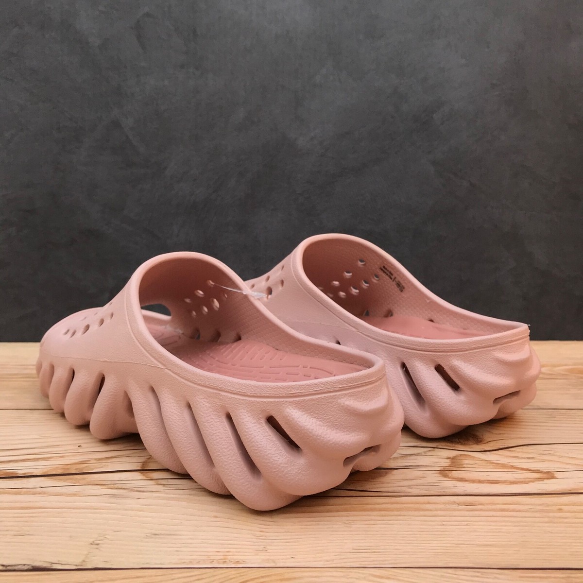 Crocs Echo slide Pink Clay Men sz 11 Women 12 casual outdoor BRAND NEW Crocs Echo Clog Clay Pink Slip On Unisex Women main image 2