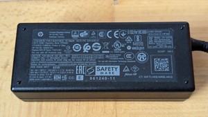 HP PPP009D 18,5 V 3,5 A 100-240V LAPTOP-LADEGERÄT