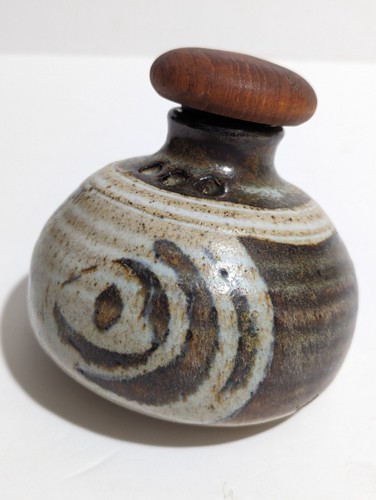 Dunlap Kunstkeramik Käsestreuer Zucker Gewürz Servierer Erdtöne MCM 70er signiert - Bild 1 von 13