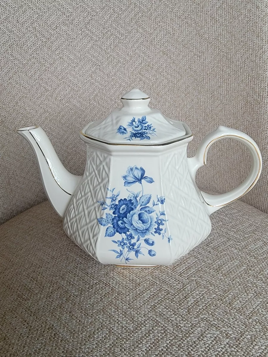 Windsor teapot made in clearance england