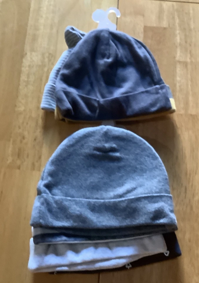 Новый лот из 7 0-6 месяцев различных цветов шляпы для мальчиков. - Изображение 3 из 4