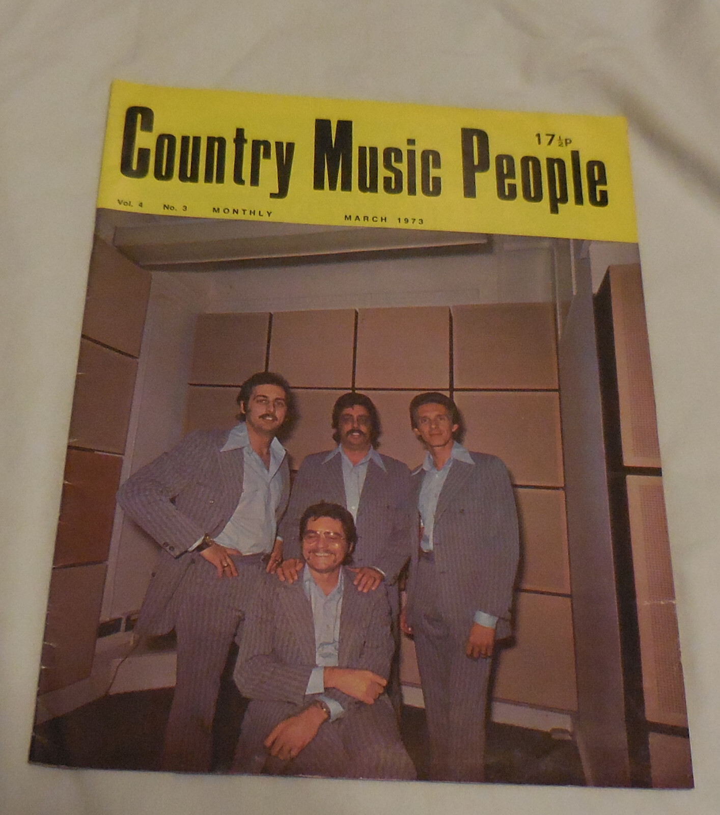 1 Country Music People March 1973 Vol 4 No 3 The Statler Brothers VTG