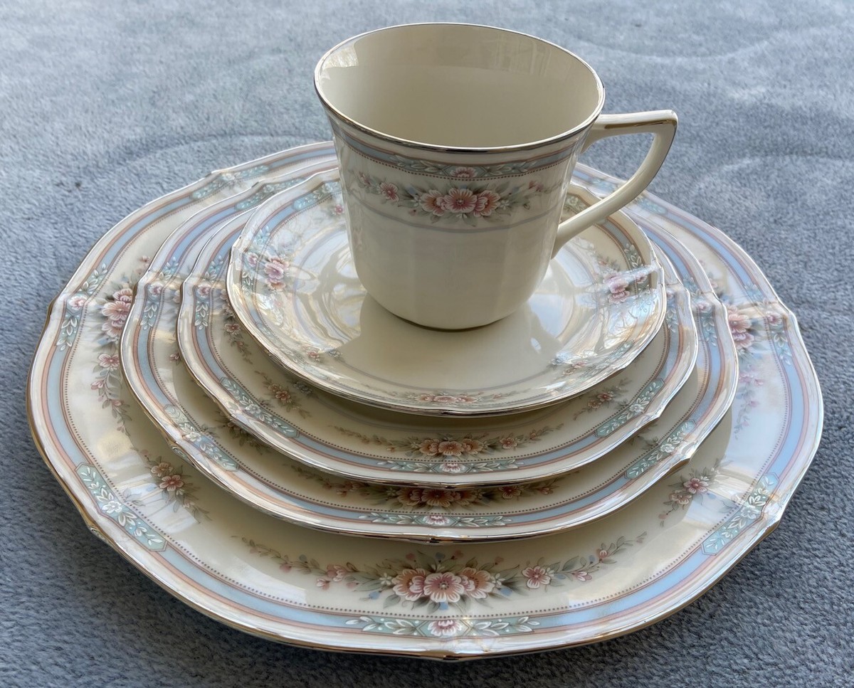 Noritake Rothschild 5 Piece Place Setting Mint | eBay