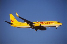 Dia Boeing 737-800 TUIfly Flugzeug Kleinbildformat 35mm ungerahmt O92-1-5