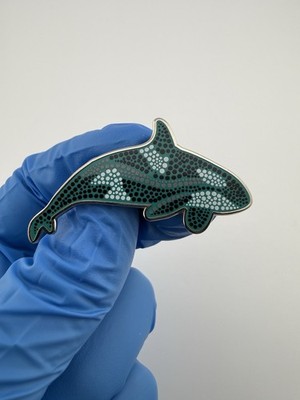 SeaWorld Orca Teal Multicolor Dot Design Enamel Lapel Pin