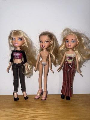 Bratz Dolls Bundle