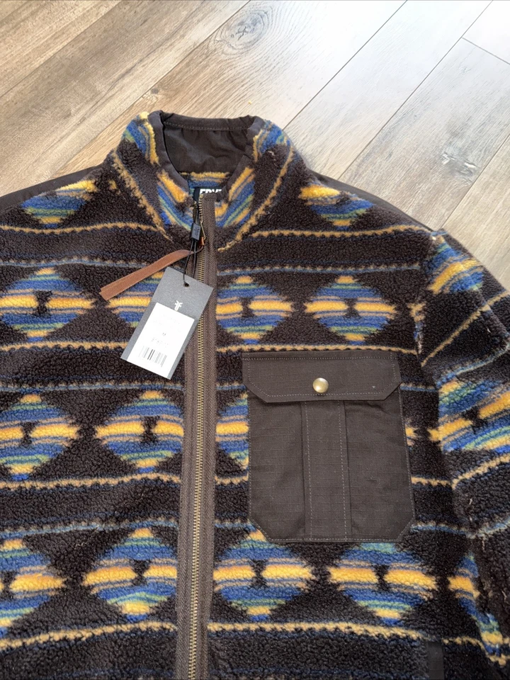 Chaqueta mediana a rayas aztecas marrón oscuro Frye Foto 2 de 4
