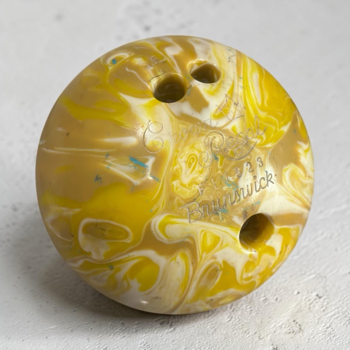 Vintage 90s Brunswick Bowling Ball, 2, Yellow White Swirl 11.5 lb