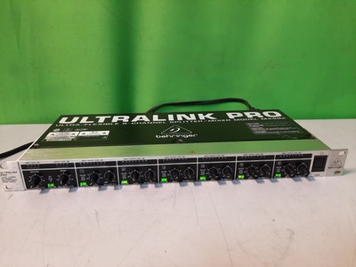 Behringer Ultralink Pro MX882 Microphone Mixer Splitter