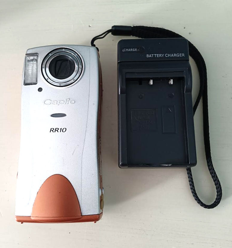 Ricoh Caplio RR10 2.1MP Digital Camera - silver/orange - works! | eBay