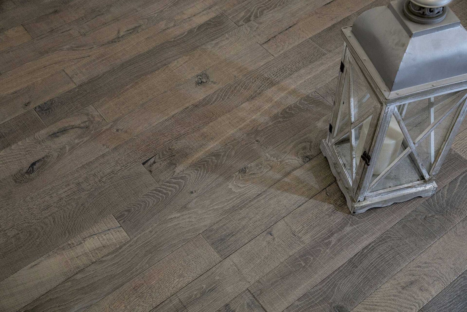 Parquet contrecollé flottant Cashmere en chêne naturel avec colis de 2.052m²