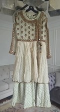 Gorgeous Pakistani formal wear wedding outfit