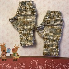FINGERLESS GLOVES  WRIST WARMER / TEXTING GLOVES /GAMING GLOVES/NEW HAND-KNIT