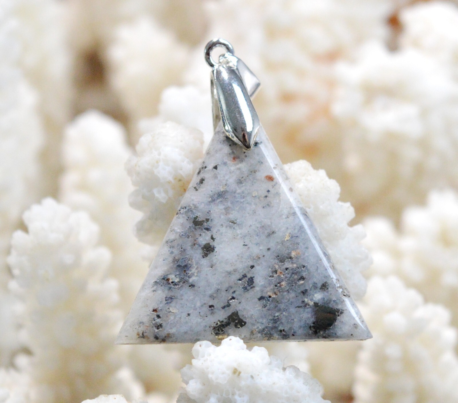 Pendentif Quartz et Pyrite naturelle Italie 25 cts pour création cabochon