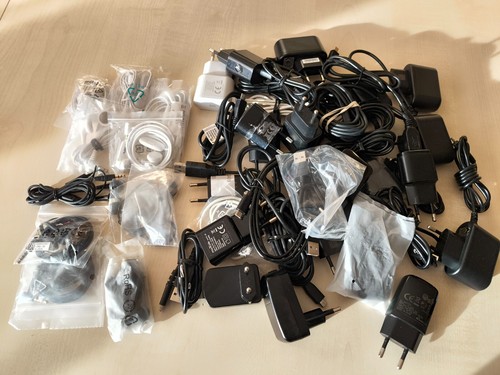 105x Handys Konvolut Defekt für Ersatzteile - Bild 24 von 24
