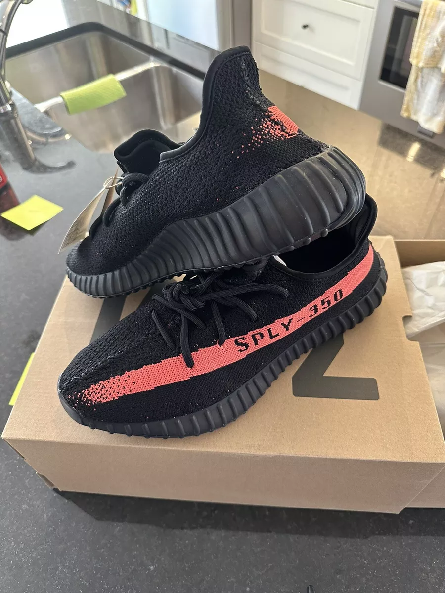 adidas yeezy boost 350 v2 core black red Deadstock Size 11.5