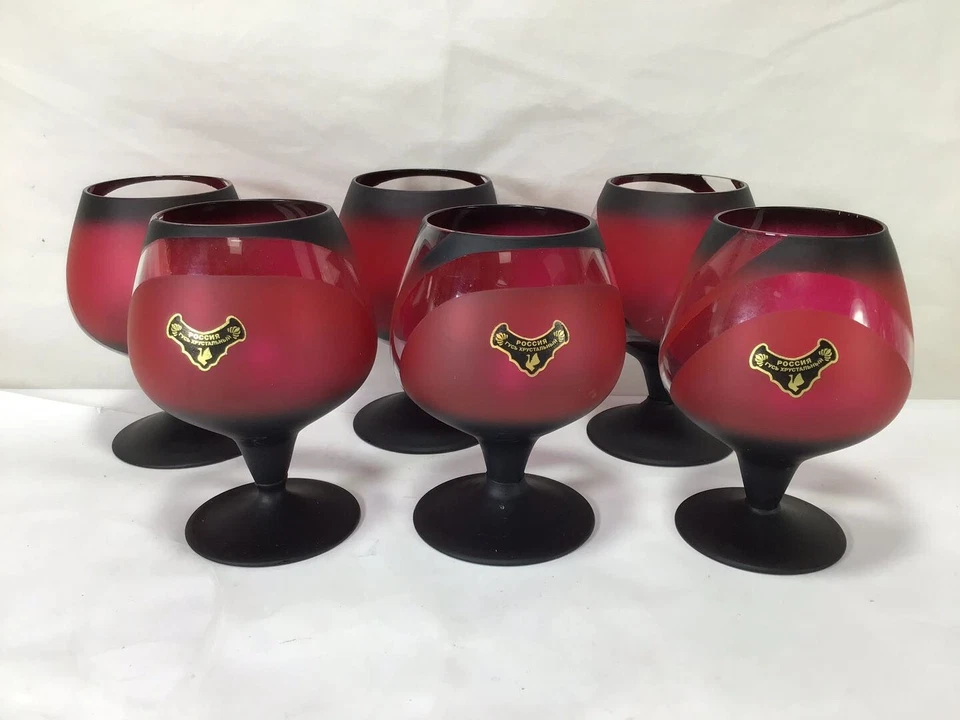 GG75 Vintage 6 Raro Poccnr (Rusia) Rojo Y Negro Esmerilado Arte Copas de Vino Foto 2 de 4