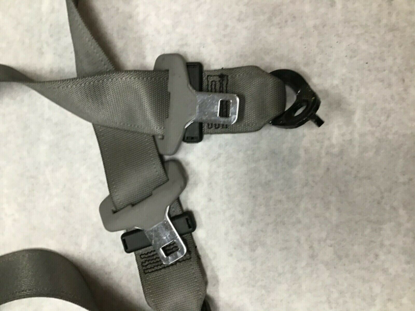 Maserati GranCabrio Convertible Sport M145 2015 Left and right rear seat belts 