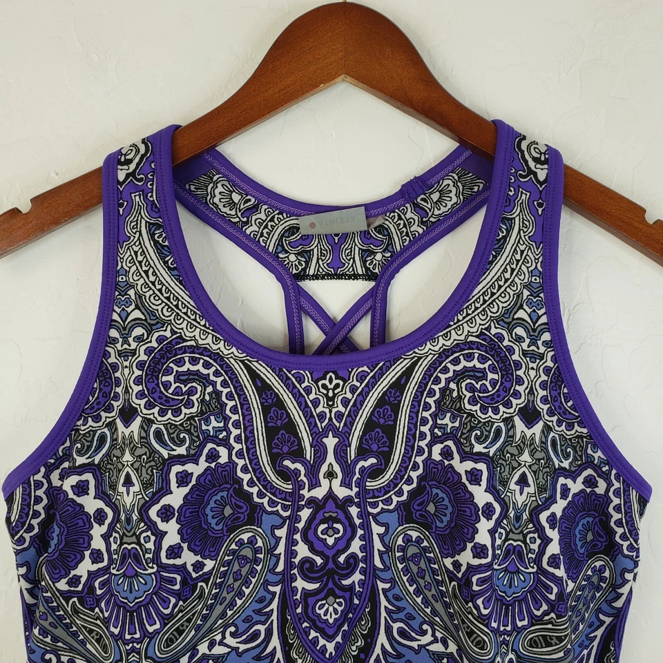 Top de entrenamiento Athleta para mujer mediano púrpura cachemir espalda deportiva sujetador incorporado Foto 3 de 4