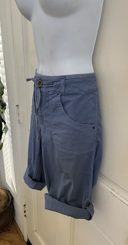 FRESH PRODUCE NEW! Chambray Blue Cotton Drawstring Roll/Tab Cargo Shorts Sz XS - Picture 4 of 7