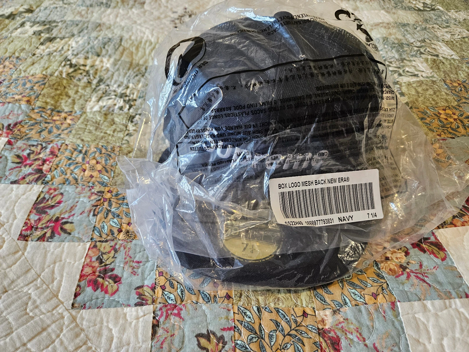 Supreme Box logo maille dos nouvelle ère casquette marine SS22   7 1/4
