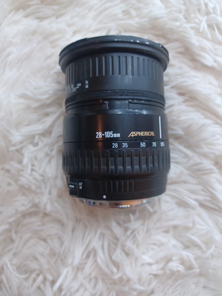 Sigma 28-105 mm Aspherical Zoom Lens for Canon EOS AF for