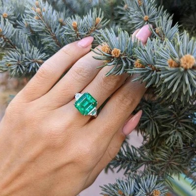 5.50 Ct Emerald Natural Emerald Diamond Wedding Gift Ring 14K Solid White Gold 8