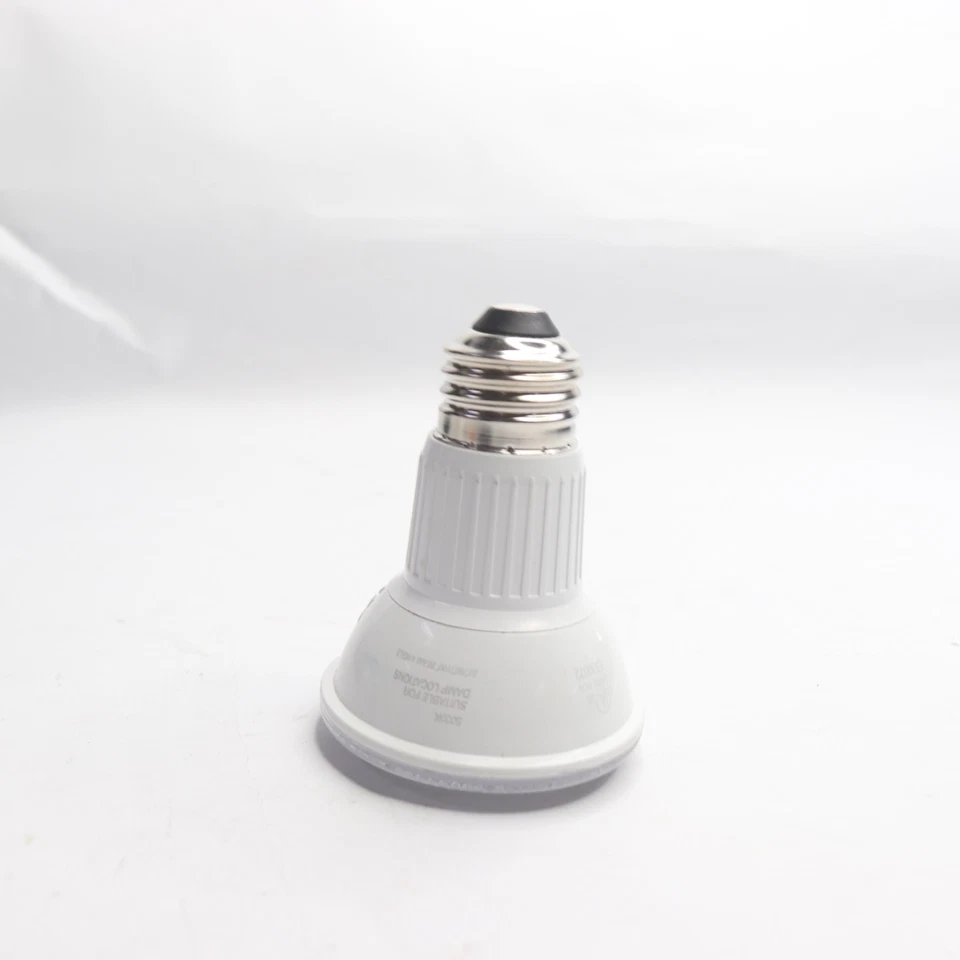 Feit Electric LED Light Bulb Spotlight Bulb 5000K Daylight PAR20 50W Eqv - Image 3 of 4