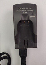 Genuine Olympus Li-ion Battery Charger Dock Cradle LI-10C For LI-10B Battery