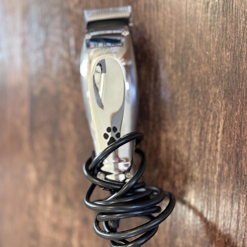 Andis Pulse Li 5 Corded Pet Clipper Grooming Kit Chrome Paw Print Model LCL-2