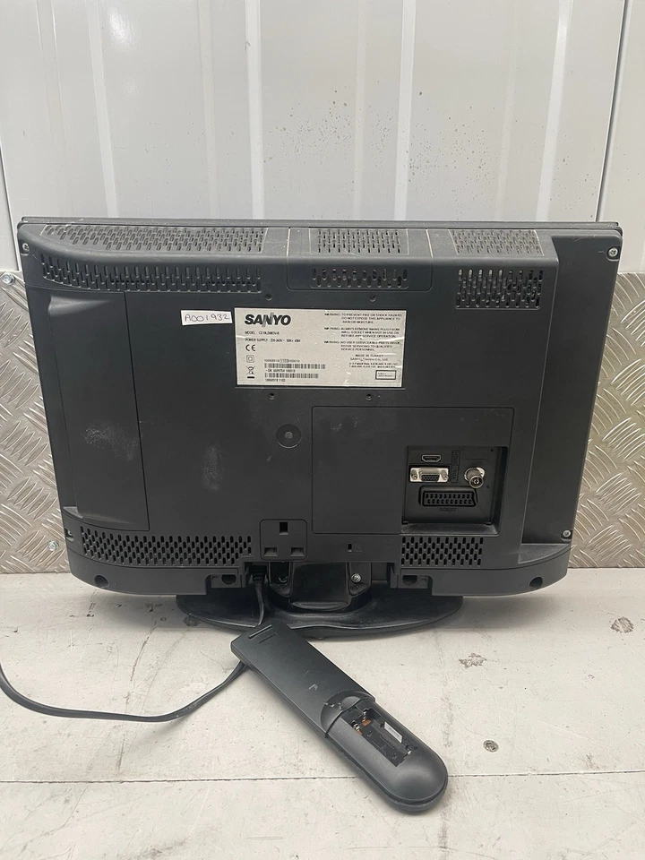 Sanyo CE19LD08DV-B 19" TV DVD Combi Combo Freeview Player HDMI Remote Gaming USB - Image 4 of 4