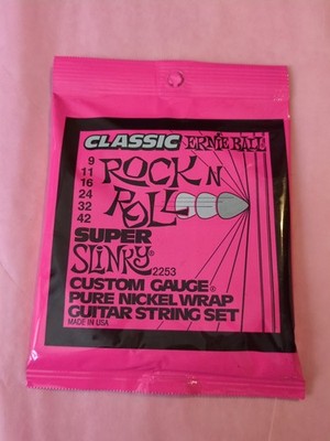 Ernie Ball Super Slinky Classic Pure Nickel Single Pack, (9-42) 