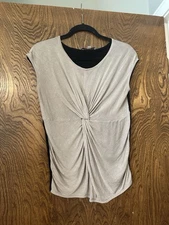 LOFT KNIT TAN/BLACK KNOT TOP MEDIUM