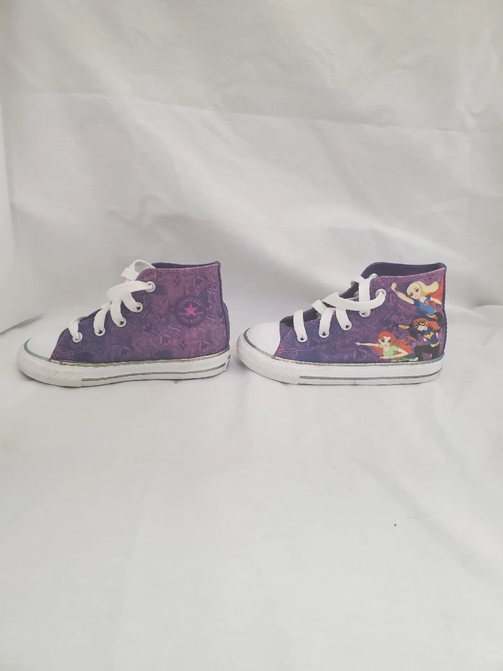 Zapatos informales Converse Infantiles Niñas Hi Top DC Superhéroes Púrpura Talla US 8 EU 24 Foto 3 de 4
