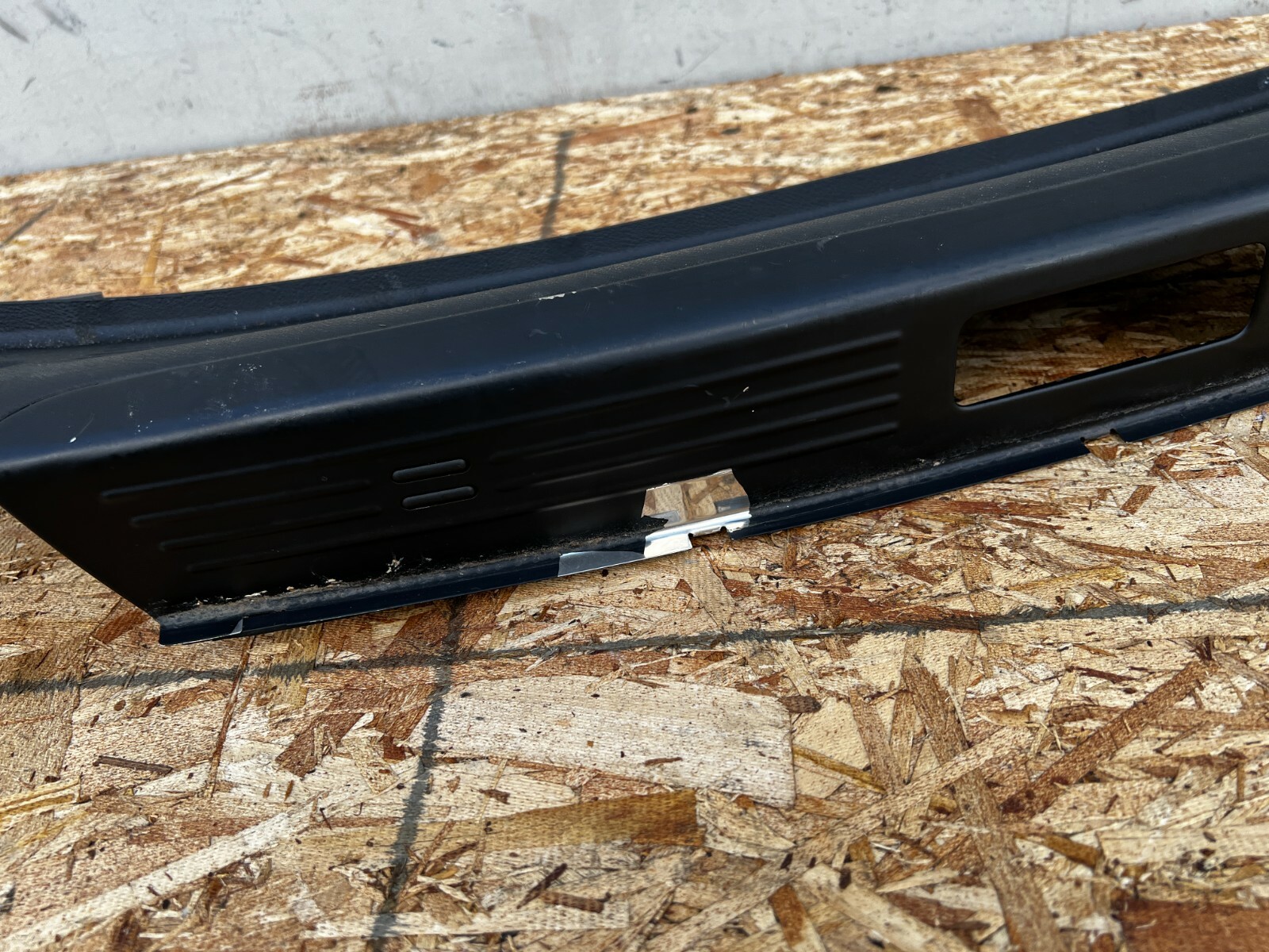 Bentley Flying Spur 2006-2012 REAR Trim molding