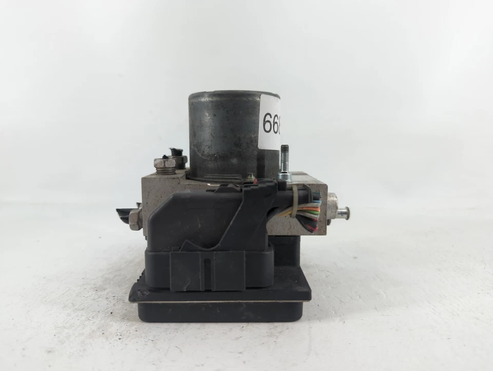 Módulo de control de bomba ABS Chevrolet Suburban 1500 2009-2014 LIYBH Foto 4 de 4