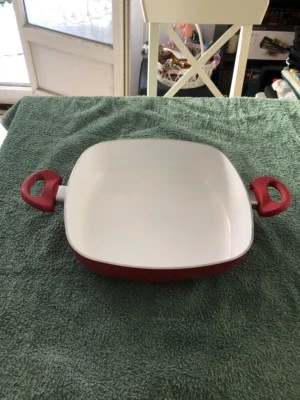 plat , ustencile de cuisine poele - Photo 1/2